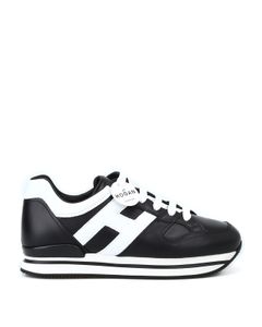 H222 black and white leather sneakers