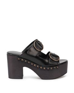 Leather sandals with platform