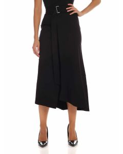 Black skirt with front vent