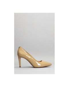 Dorothy Pumps In Beige Patent Leather